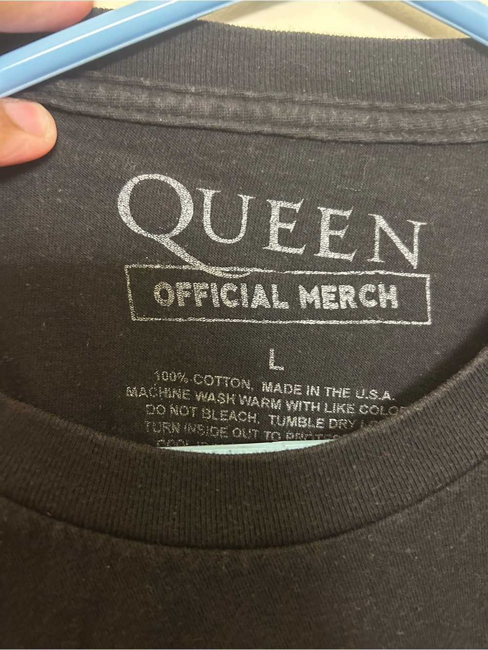 Queen Official Merch Black Graphic Short Sleeve Tee Size L - Picture 3 of 4